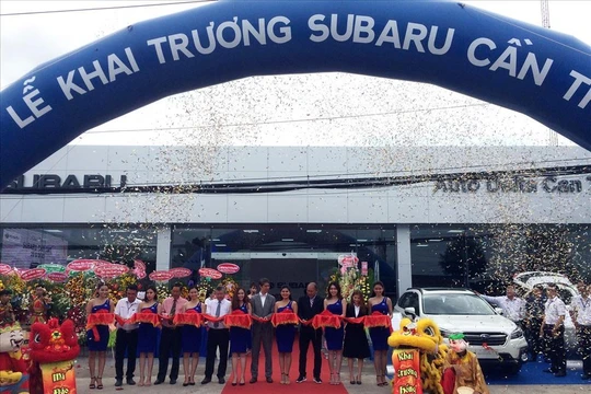 Lễ khai trương showroom 3S đầu tiên của Subaru tại ĐBSCL. Ảnh: Tr.N
