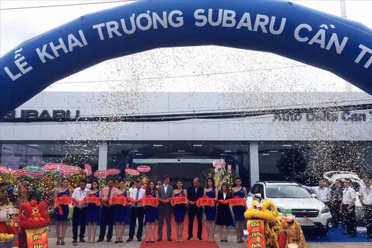 Lễ khai trương showroom 3S đầu tiên của Subaru tại ĐBSCL. Ảnh: Tr.N