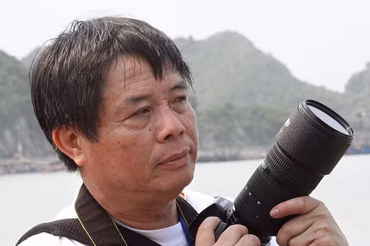 Nghệ sĩ Nhiếp ảnh Vũ Huyến. Ảnh do nhân vật cung cấp