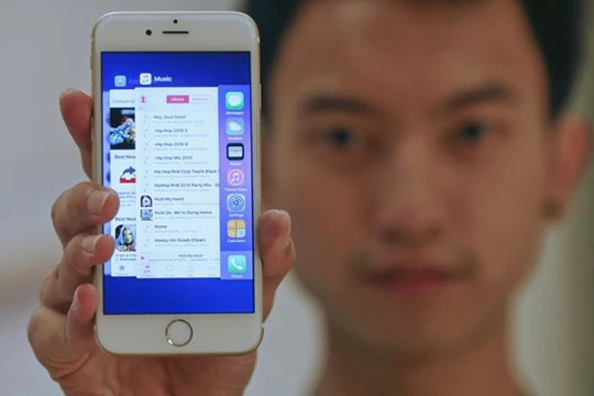 Công cụ jailbreaking khét tiếng Cydia sẽ bị ngừng cung cấp vào cuối năm nay. ẢNH: REUTERS