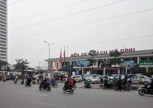Bến xe Mỹ Đình, một địa điểm thường xảy ra ùn tắc một số khoảng thời gian