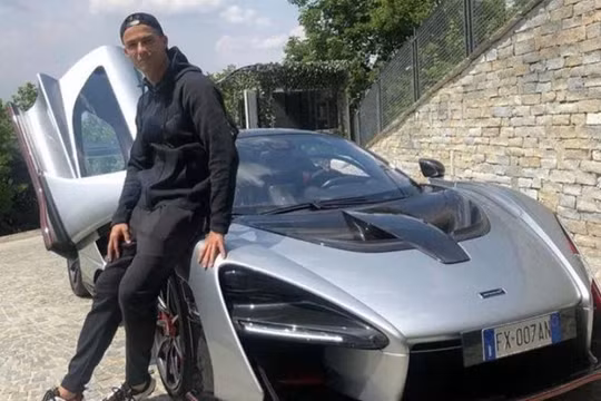 Ronaldo và siêu xe mới mua gần 1 triệu USD