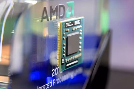 Chip máy tính AMD-A10-4600M Series APU. ẢNH: BLOOMBERG