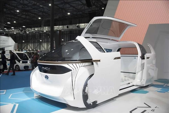 Mẫu xe điện đa dụng PMCV có khả năng “biến hóa” từ 0 đến 7 ghế ngồi của Toyota