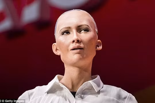 Người máy Sophia đã tuyên bố sẽ lấy chồng và sinh con. (Ảnh: Getty Image)