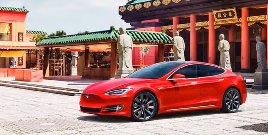 Tesla đã chính thức được cấp phép khởi động dây chuyền sản xuất xe tại nhà máy Gigafactory 3 của hãng ở Thượng Hải, Trung Quốc. 