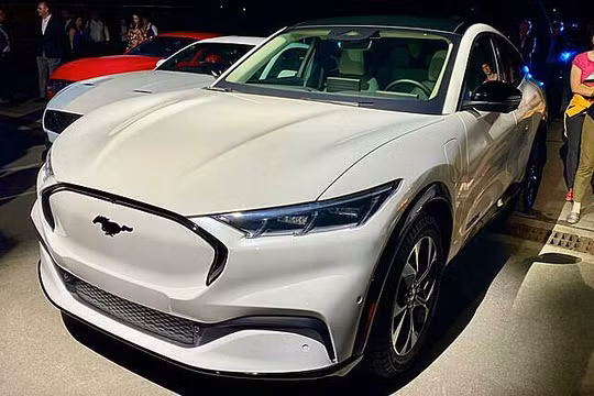 Ford Mustang Mach-E, SUV chạy điện ra mắt tại Mỹ. Ảnh: Quartz 