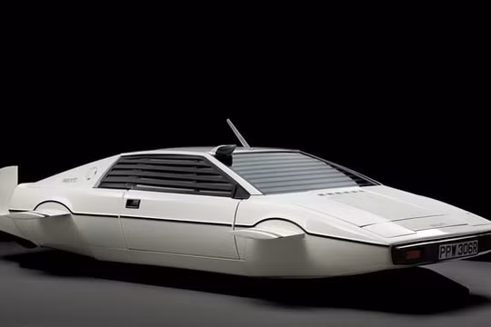 Chiếc xe mà James Bond đã dùng trong bộ phim "Điệp viên 007"
