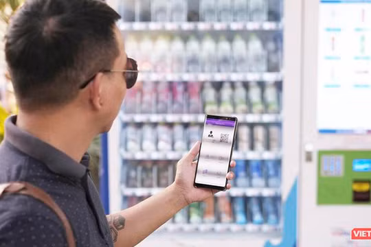 Dự đoán giao dịch qua di động tại Việt Nam được kỳ vọng sẽ tăng tới 400% vào năm 2025 nhờ sự bùng nổ của kinh tế số. 