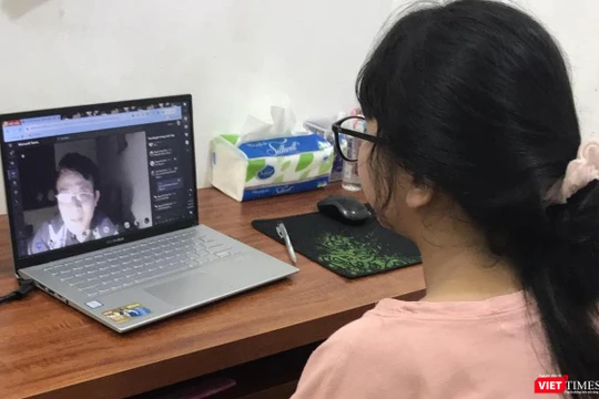 Nhiều trường học đã sớm áp dụng công nghệ vào công tác dạy - học để ứng phó với COVID-19.