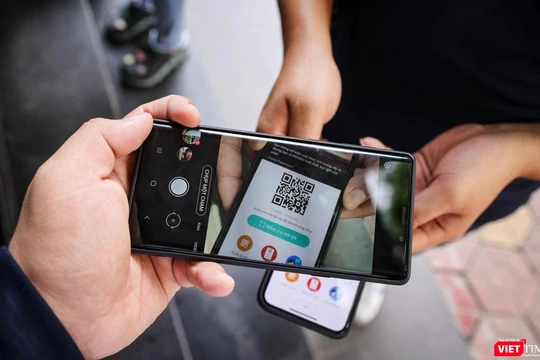 Chương trình tập trung tìm kiếm lỗ hổng bảo mật cho các nền tảng số hỗ trợ công tác phòng, chống dịch COVID-19. Ảnh minh hoạ - Minh Sơn.