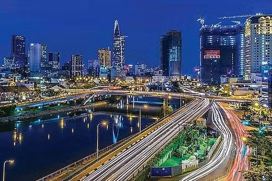 Thành phố thông minh nâng cao chất lượng cuộc sống của người dân, nâng cao năng lực cạnh tranh. Việc cung cấp dịch vụ công trở nên nhanh chóng, hiệu quả.