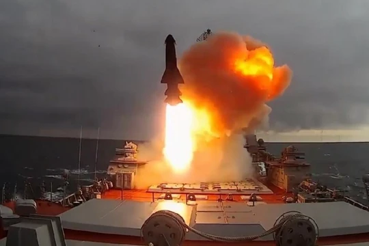 Nga phóng thử nghiệm tên lửa trên tàu (Ảnh: Internet)