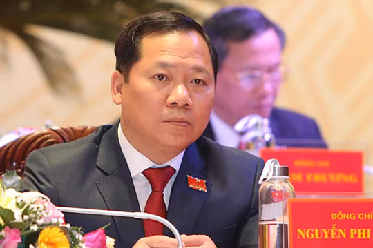 Ông Nguyễn Phi Long - Bí thư Tỉnh ủy Hòa Bình (ảnh Nguyễn Dũng/tuoitre.vn)