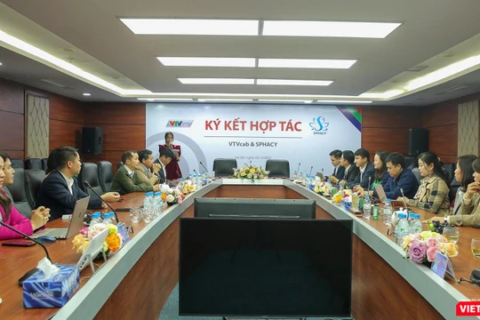 Quang cảnh lễ ký kết