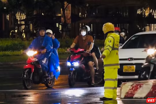 Lực lượng CSGT tuần tra đảm bảo an toàn giao thông trên địa bàn.