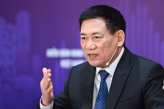 Bộ trưởng Tài chính Hồ Đức Phớc