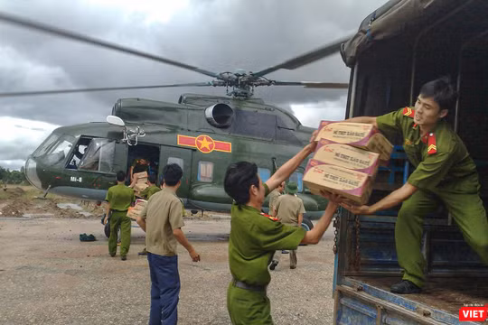 Bộ Tư lệnh Quân khu 5 sẵn sàng điều máy bay, thiết giáp giúp dân ứng phó với bão Noru