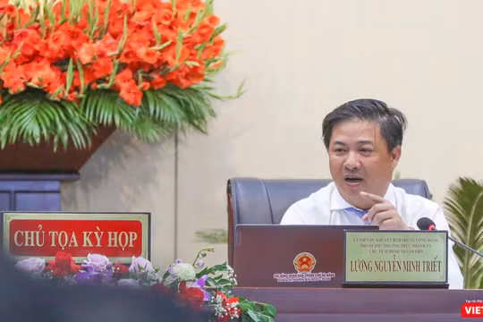 Ông Lương Nguyễn Minh Triết – Chủ tịch HĐND TP Đà Nẵng chủ toạ kỳ họp