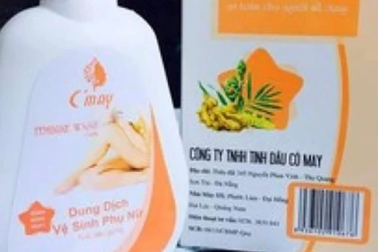 Sản phẩm mỹ phẩm Dung dịch vệ sinh phụ nữ Tinh dầu gừng bị Cục Quản lý Dược yêu cầu thu hồi (ảnh skds)