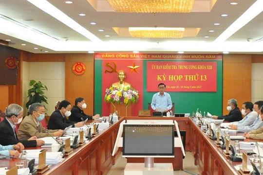 Quang cảnh kỳ họp thứ 13 của Ủy ban Kiểm tra Trung ương do đồng chí Trần Cẩm Tú - Ủy viên Bộ Chính trị, Bí thư Trung ương Đảng, Chủ nhiệm Ủy ban Kiểm tra Trung ương chủ trì