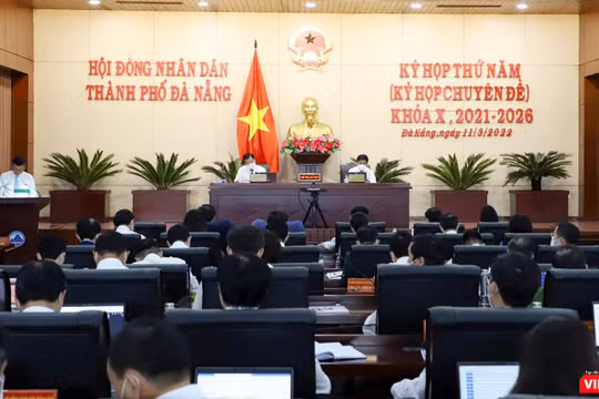 Quảng cảnh kỳ họp thứ 5 (Kỳ họp chuyên đề) HĐND TP Đà Nẵng khóa X, nhiệm kỳ 2021-2026 