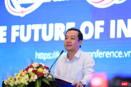 Ông Phạm Đức Long - Thứ trưởng Bộ TT&TT Việt Nam phát biểu tại sự kiện