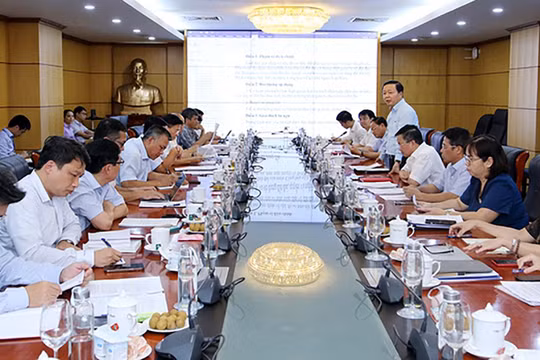 Quang cảnh cuộc họp (Ảnh: VGP/LS)