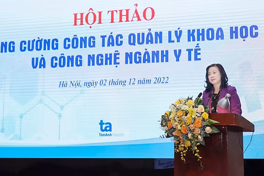 Bộ trưởng Bộ Y tế Đào Hồng Lan phát biểu tại hội thảo (ảnh https://moh.gov.vn/)