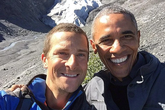 Chuyên gia sinh tồn này nổi như cồn sau chương trình truyền hình với ngôi sao điện ảnh Kate Winslet và nhân vật trải nghiệm đặc biệt là Tổng thống Mỹ Barack Obama.