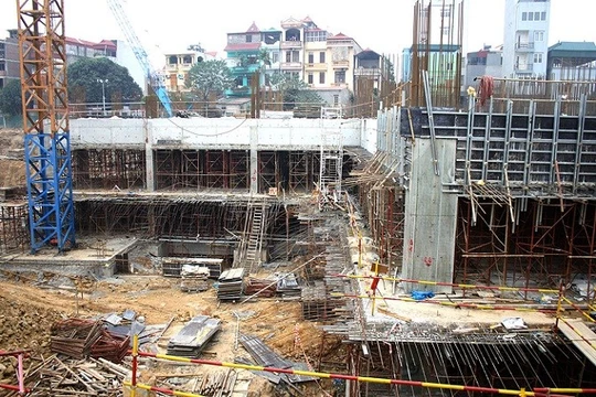 Bên trong công trường thi công Goldmark City. 