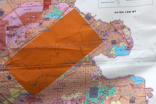 Với diện tích được điều chỉnh xuống còn 2.750 héc ta thì chỉ cần xây một khu tái định cư