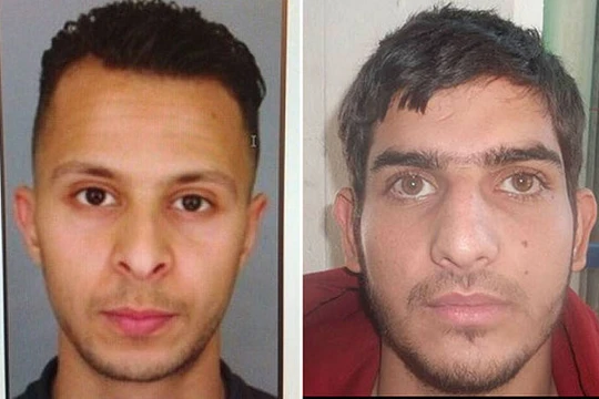 Hai nghi can Salah Abdeslam (trái) và Ahmad Almohamad - Ảnh: Telegraph
