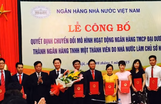 Ban lãnh đạo mới của OceanBank. 