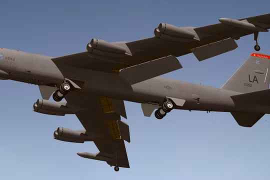Một chiếc "pháo đài bay" B-52 của quân đội Mỹ 