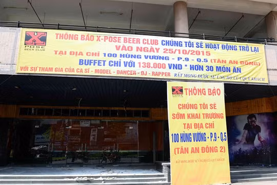 Hiện các đơn vị thuê mặt bằng và cư dân sống trong tòa nhà đã dọn đi gần hết - Ảnh: D.Đ.M 