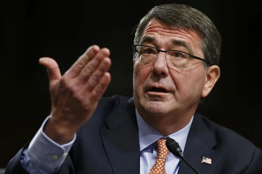 Bộ trưởng Quốc phòng Mỹ Ash Carter.