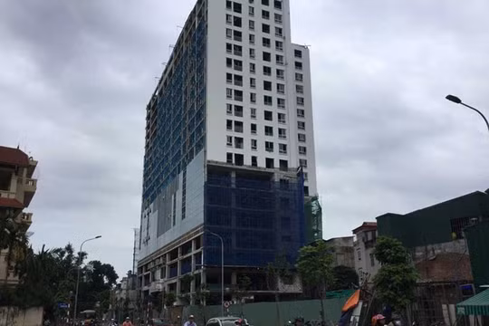 Tòa nhà 8B Lê Trực