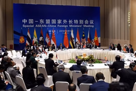 Hội nghị đặc biệt ASEAN-Trung Quốc diễn ra ở Côn Minh, tỉnh Vân Nam. Trung Quốc