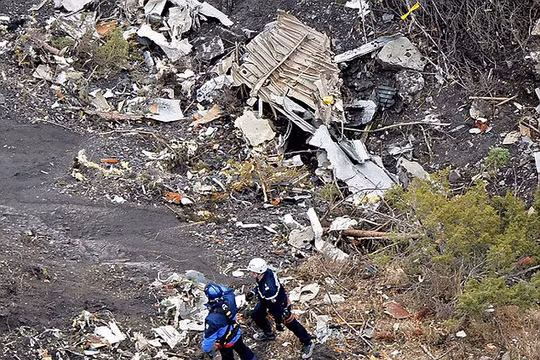 Hiện trường vụ tai nạn máy bay Germanwings