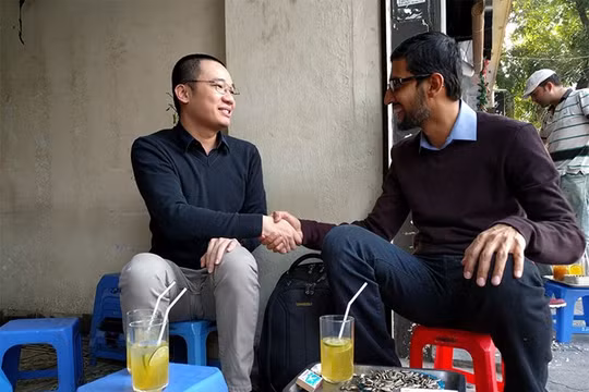 Nguyễn Hà Đông "trà chanh" cùng CEO Google tại Hà Nội 