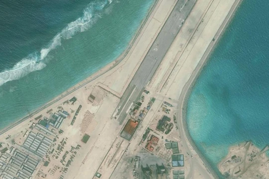 Một góc Đá Xu bi đang được Trung Quốc ráo riết bồi lấp, xây đảo nhân tạo