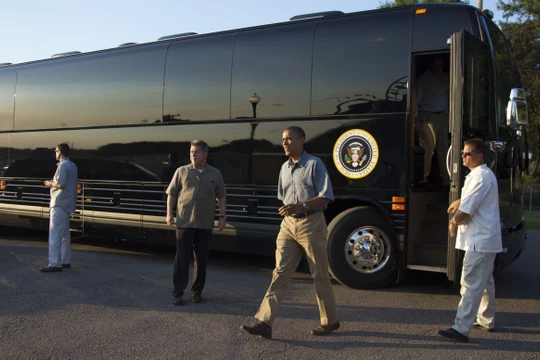 Chiếc xe buýt bọc thép mới của ông Obama