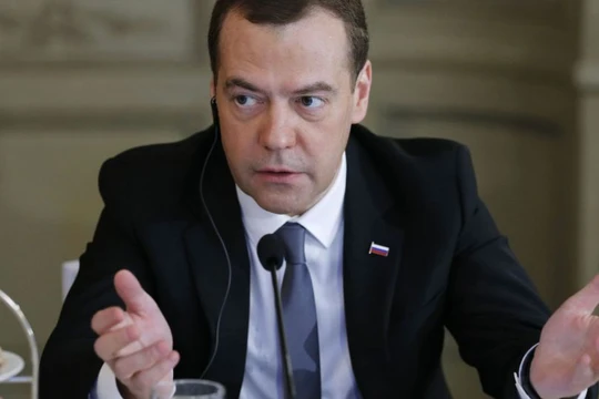 Ông Medvedev