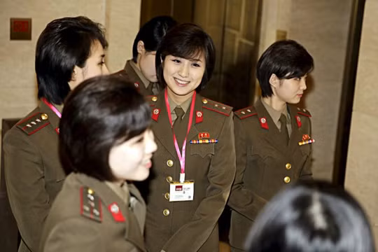 ác cô gái của ban nhạc Moranbong - Ảnh: Reuters