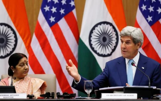 Ngoại trưởng Mỹ Kerry tại Ấn Độ hôm 30/8