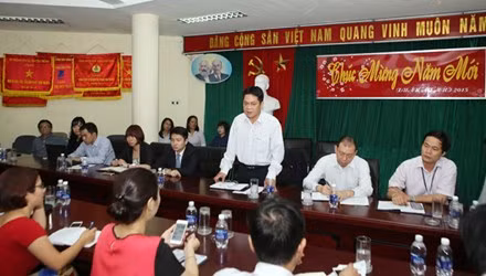 Quang cảnh buổi họp báo.