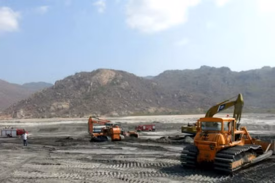 EVN nhận lỗi việc phát tán tro, bụi, xỉ ra môi trường của Nhà máy Nhiệt điện Vĩnh Tân 2 (Bình Thuận) trong thời gian qua 