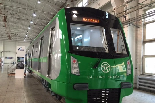 Hơn 36% ý kiến đóng góp chê màu sắc tàu Cát Linh - Hà Đông - Ảnh: M.Hà