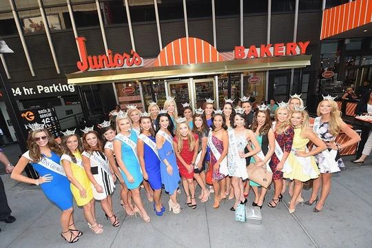 52 người đẹp đại diện cho phái đẹp Mỹ đã sẵn sàng cho cuộc đua tranh vương miện Miss America 2016